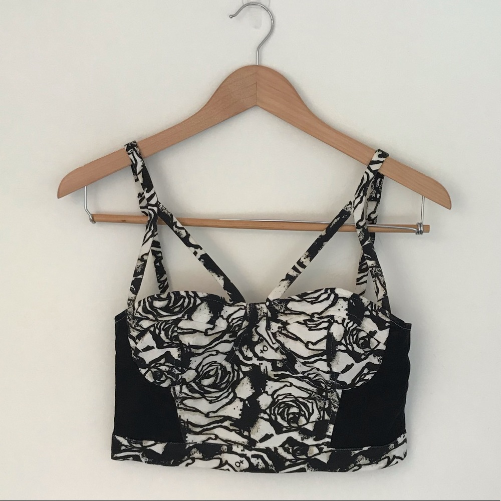 Bra/crop too
